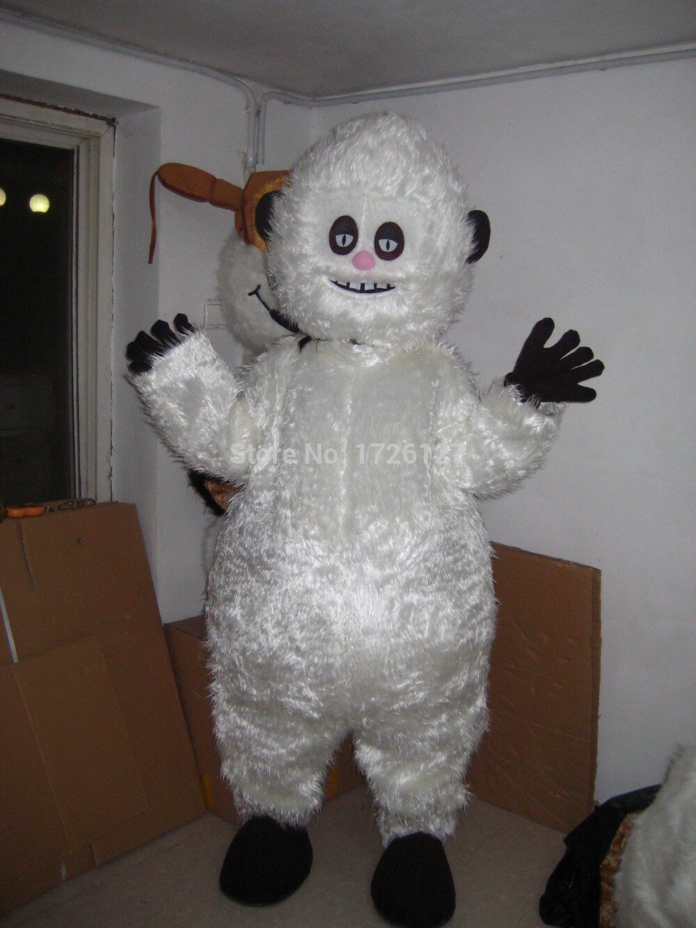 Purchase Yeti mascot white, all hairy. Costume Yeti in Missing